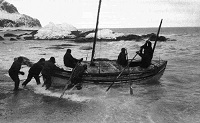Projekcja filmu "Antarktyczna podróż sir Ernesta Shackletona"