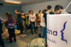 Gry psychologiczne w Terapeutycznej Kawiarni