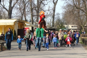 Powitanie wiosny w warszawskim zoo - darmowe wejście dla przebranych za owady