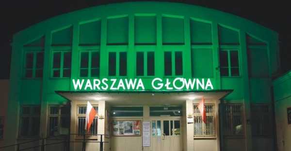 Uruchomienie neonów Warszawa Główna