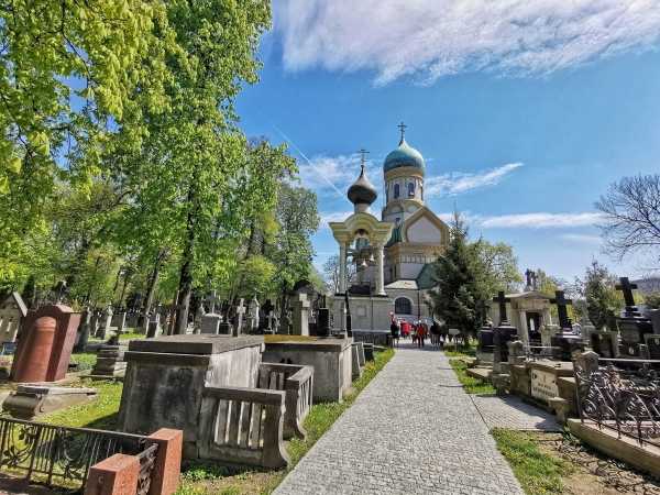 Cmentarz i cerkiew prawosławna na Woli