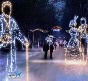 Nocny wesoły spacer po Łazienkach Królewskich ze świątecznymi iluminacjami