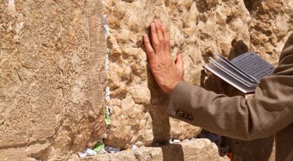 Ściana Płaczu – między modlitwą a polityką. Dyskusja z cyklu Żydowskie ABC