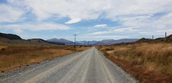 Slajdowiska SKG - 3000 km pieszo przez Nową Zelandię