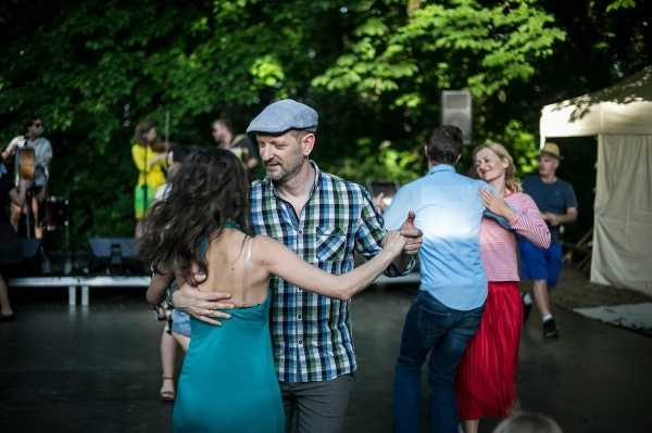 Miejski Folk | Bezpłatne warsztaty taneczne