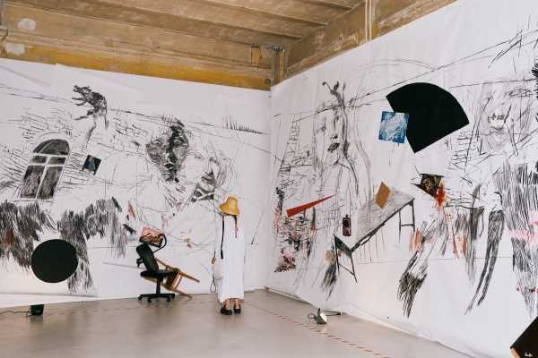 Wystawa Igora Tishina - Dom rozlatujących się ścian. Między dwoma chwilami [17 lipca - 17 sierpnia]