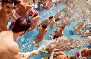 Bubbles Pool Party