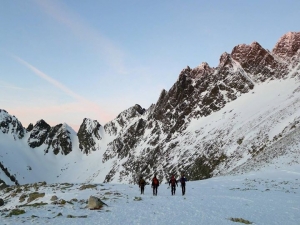 Bezpieczeństwo w górach: Jak się ubrać w góry zimą?