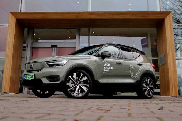 Salon Volvo w Warszawie – poznaj najnowsze modele elektryczne, jakie ma w swojej ofercie. Salon Volvo w Warszawie – poznaj najnowsze modele elektryczne, jakie ma w swojej ofercie.