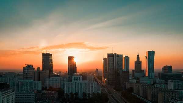 Ekskluzywne hotele w Warszawie – przegląd miejsc godnych polecenia