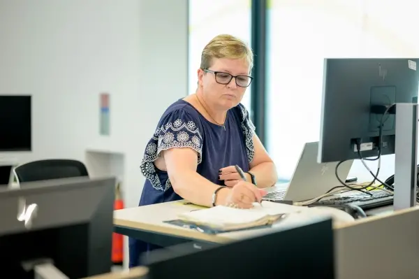 Dlaczego warto zlecić prowadzenie księgowości profesjonalistom?