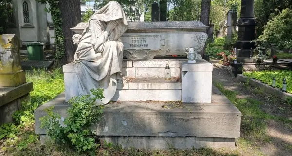 Cmentarz Ewangelicko-Reformowany (kalwiński) – spacer szlakiem artystycznym