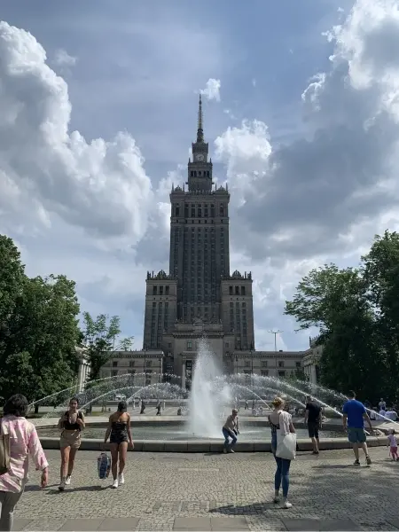 Poznajmy Pałac Kultury i Nauki - spacer wokół Pałacu
