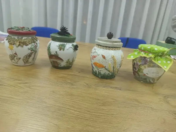 Warsztaty upcyklingowe - pojemnik na przyprawy ze starego słoika