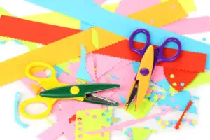 PAPER ROLL CRAFT – zajęcia plastyczne dla dzieci w wieku 3 -5 lat