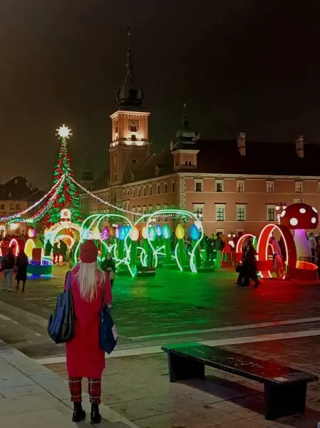 Tajemnice Starego Miasta w blasku iluminacji świątecznej 