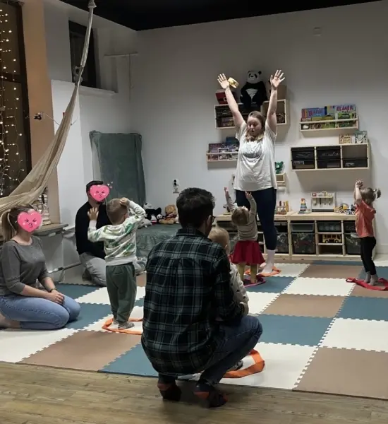 MINI DISCO - zajęcia ogólnorozwojowe dla dzieci 1,5-3lat