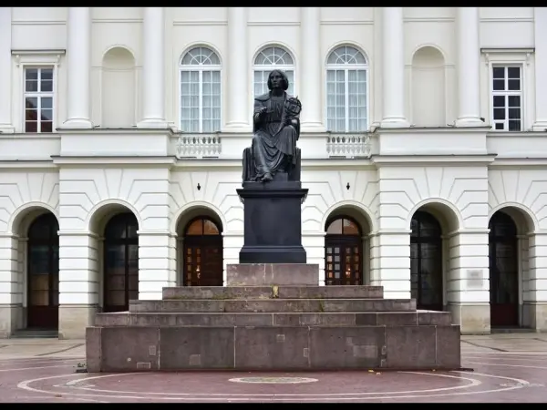 Tajemnice warszawskich pomników - Krakowskie Przedmieście i Stare Miasto