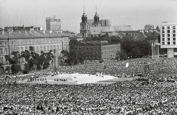 Papieska Warszawa - 45 rocznica pielgrzymki