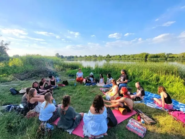 KONCERT GONGÓW, GRILL, RELAKS NAD JEZIOREM 