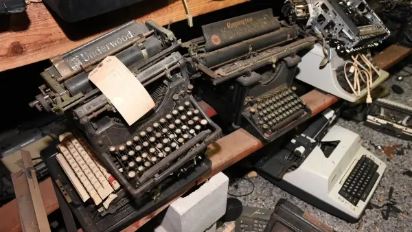 THE WRITE PLACE: Writing, storytelling, & other bad ideas