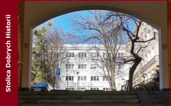 Muranów. Feniks z popiołów. Spacer z przewodnikiem