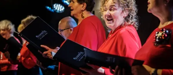 „Na filmowej karuzeli życia” | Koncert chóru SENIORiTA