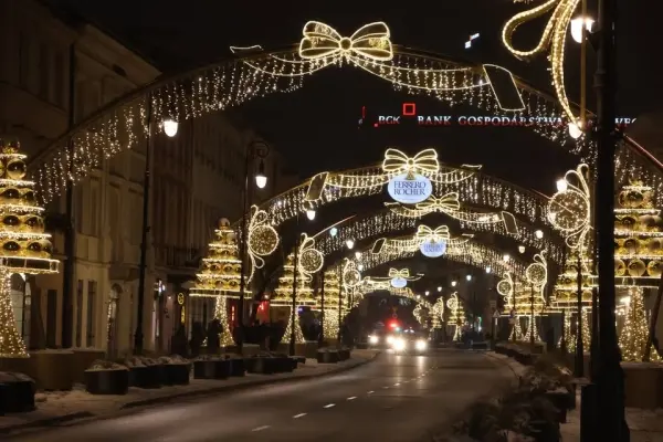 Tajemnice Nowego Światu w blasku świątecznej iluminacji