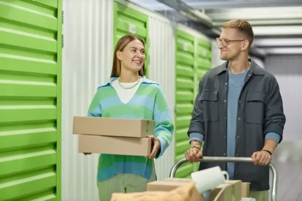 Magazyn self storage jako wsparcie dla branży e-commerce
