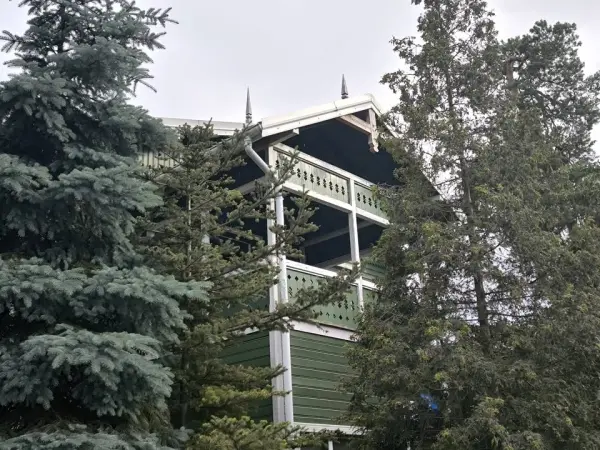 “(...)WILLOWA MIEJSCOWOŚĆ, NAZYWA SIĘ GROŹNIE ŚWIDER, RZECZKA TEJ SAMEJ NAZWY LŚNI ZA WILLAMI(...)"