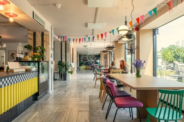 Przestrzeń coworkingowa w Domu w Alejach