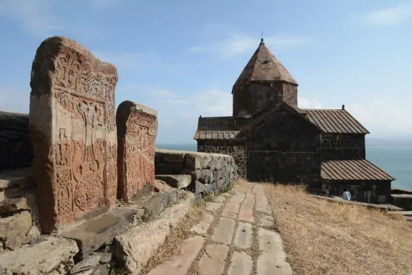 Wykład: Orient ze swojskością. Opowieści z podróży do Armenii