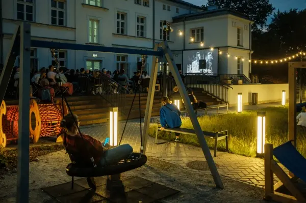 Kino Letnie w Pałacyku Konopackiego: „Wpływ księżyca”