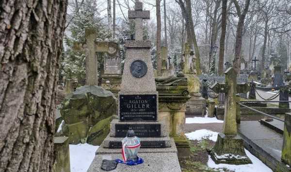 Śladem Powstania Styczniowego na Starych Powązkach