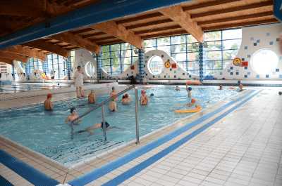 Mikołajki na sportowo z OSiR Wola - bezpłatny wstęp na pływalnie dla dzieci i młodzieży