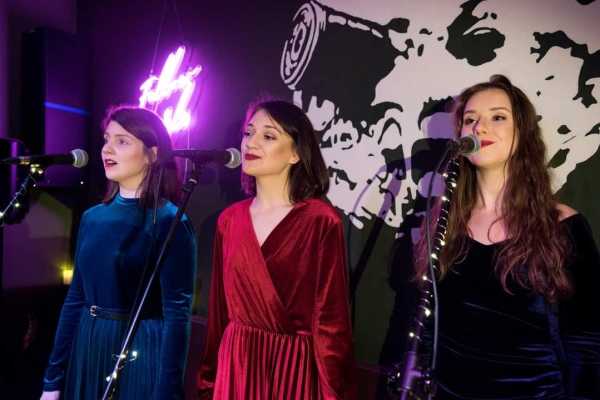 Koncert Fellow Girls w Pracovnia Art-Club